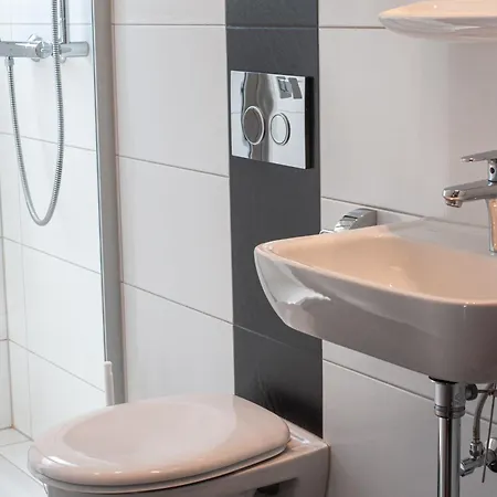 Hotel Berghof By 42 *