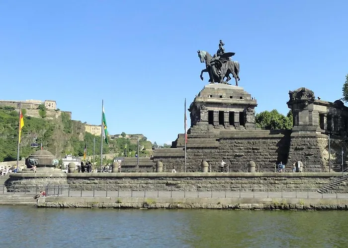 מלון Berghof By 42 *